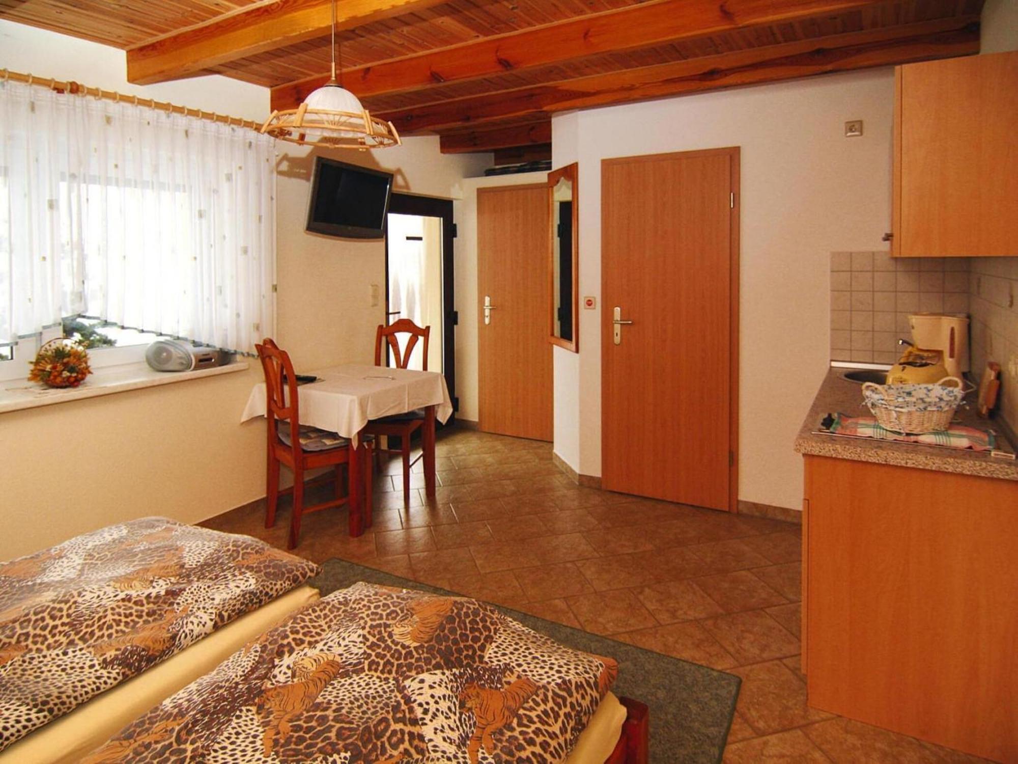 Bungalow In L Bben With A Terrace Lübben Εξωτερικό φωτογραφία
